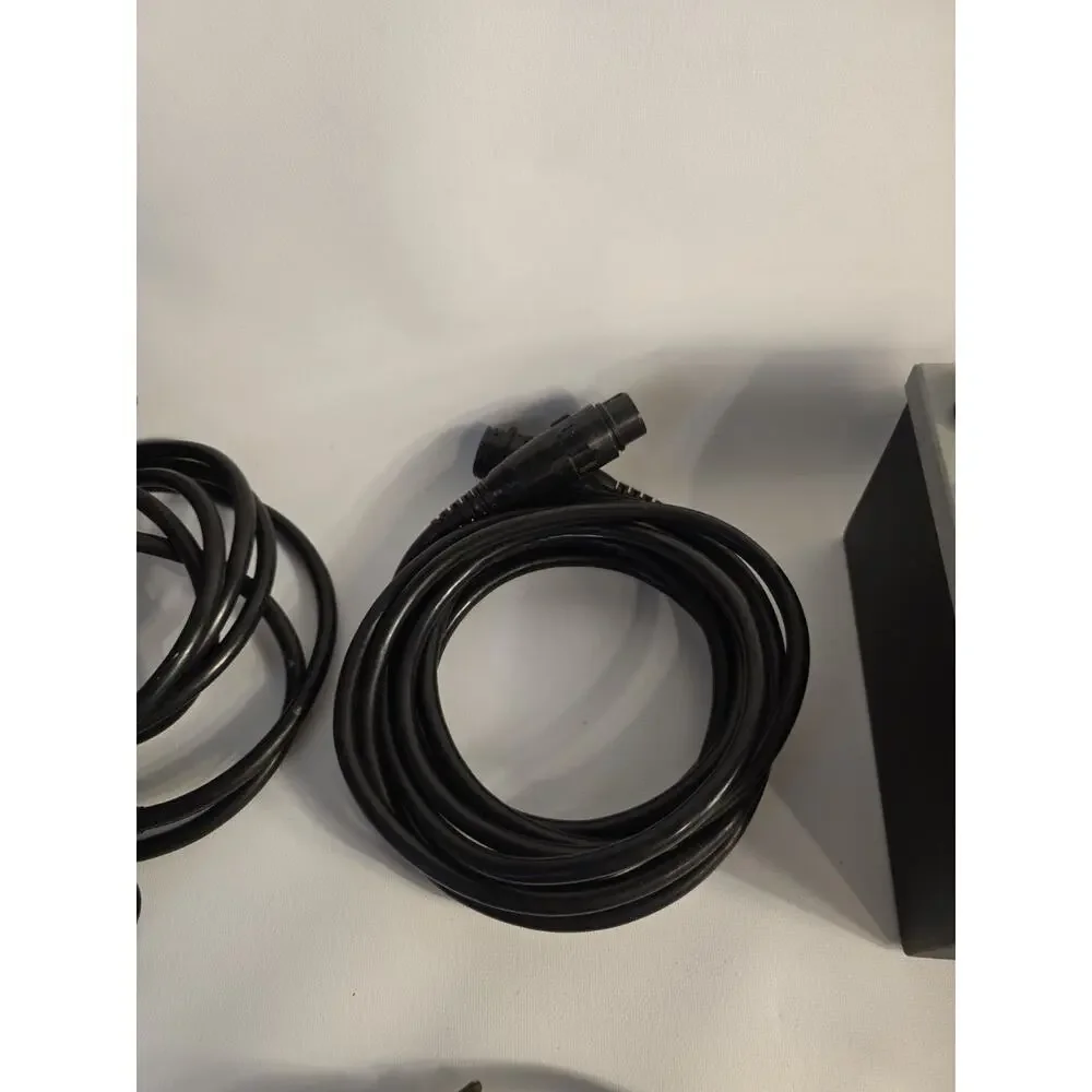 Dynalite M500 Power Pack + 2 Head 0836-01 Lights + Cords Dyna-lite Kit Strobe